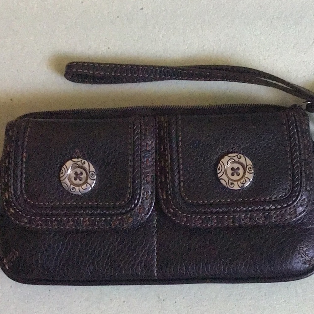 Brighton vintage wristlet wallet. Brown pockets and zippers NWOT